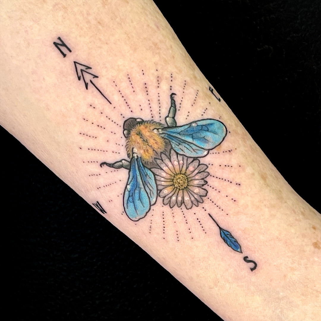 bee daisy tattoo color by Cass Brown