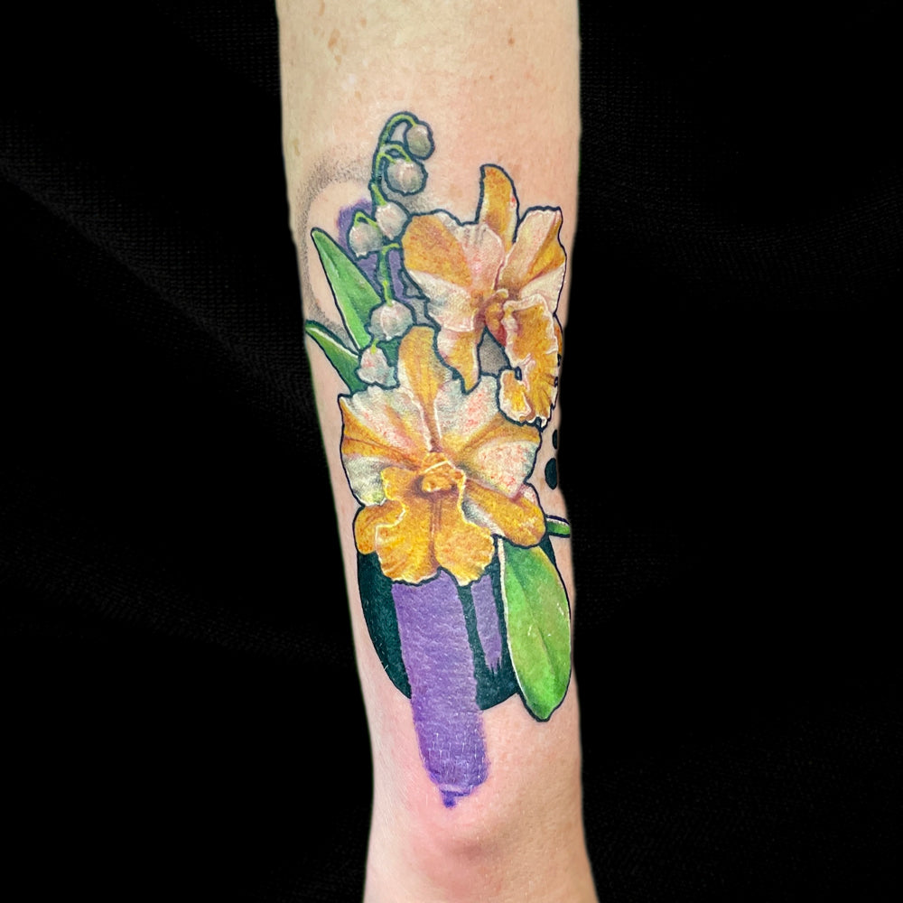color daffodil tattoo by Cass Brown