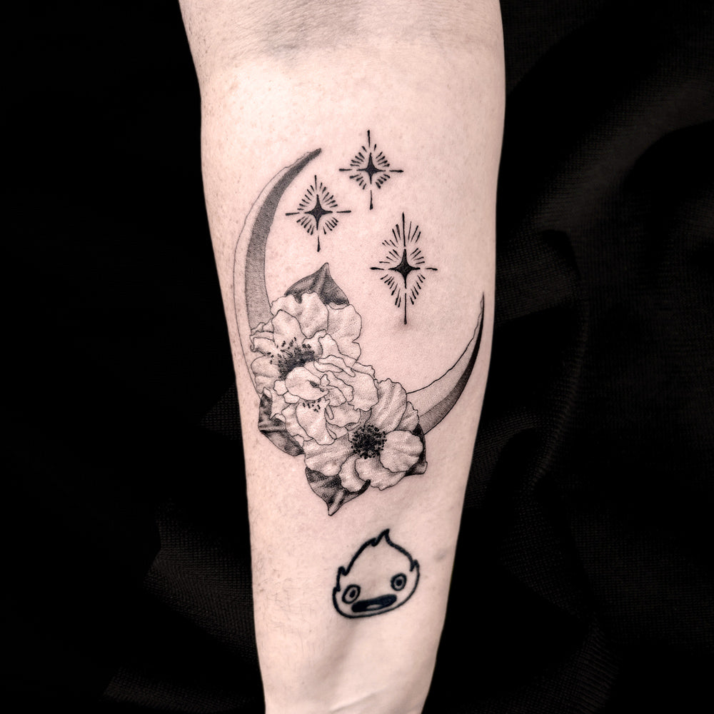 flower moon tattoo by Danny