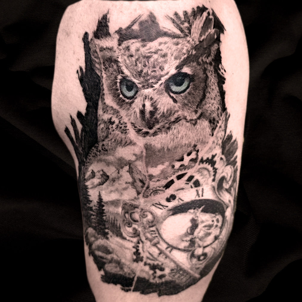 owl compass tattoo by Danny