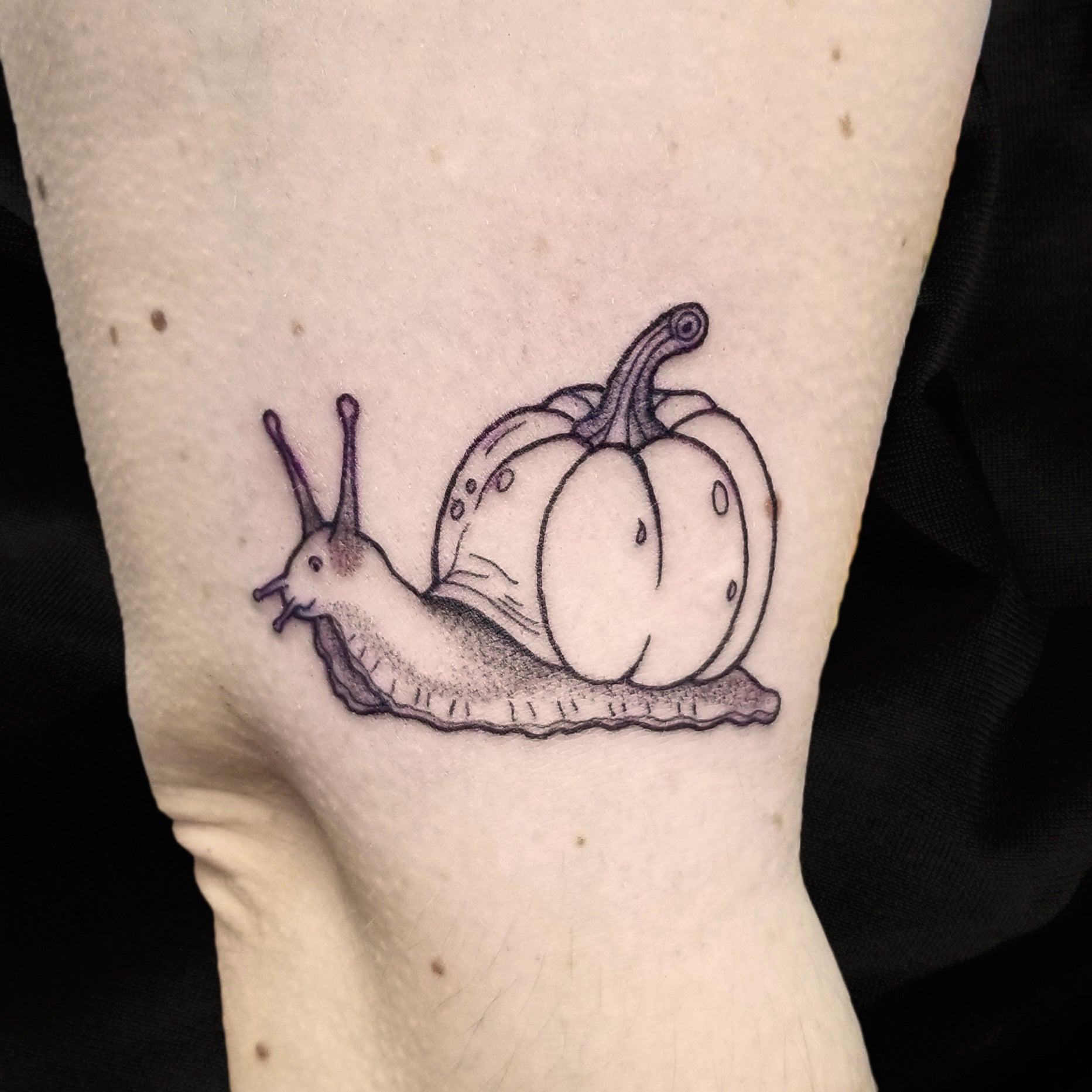 pumpkin snail tattoo by Lydia